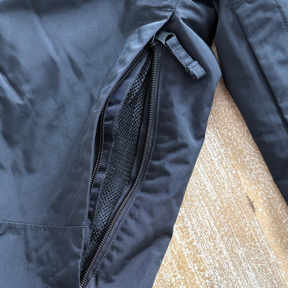 Women’s Black North Face  Snow Pants - Picture 5 of 5